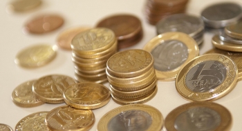 Quase 20% da população ainda guarda moedas em casa, diz Banco Central